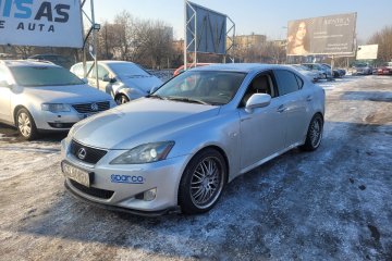 Lexus is250 2,5 benzyna V6 * Zadbany Skóry keyless go , nowe opony