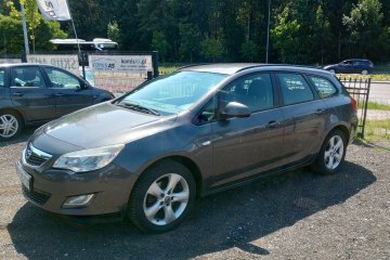 Opel Astra 1.7D 125KM 2010r * klima hak nowe opony el szyby * TORUŃ