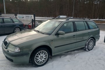 Skoda Octavia 2.0B 115KM 2000r * el szyby klima zimówki HAK * TORUŃ
