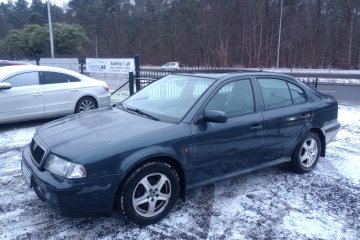 Skoda Octavia 1.6B 101KM 1999r * klima zimówki HAK * TORUŃ
