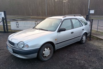 Toyota Corolla SW 1.6B 108KM 1999r * el szyby klima radio hak * TORUŃ